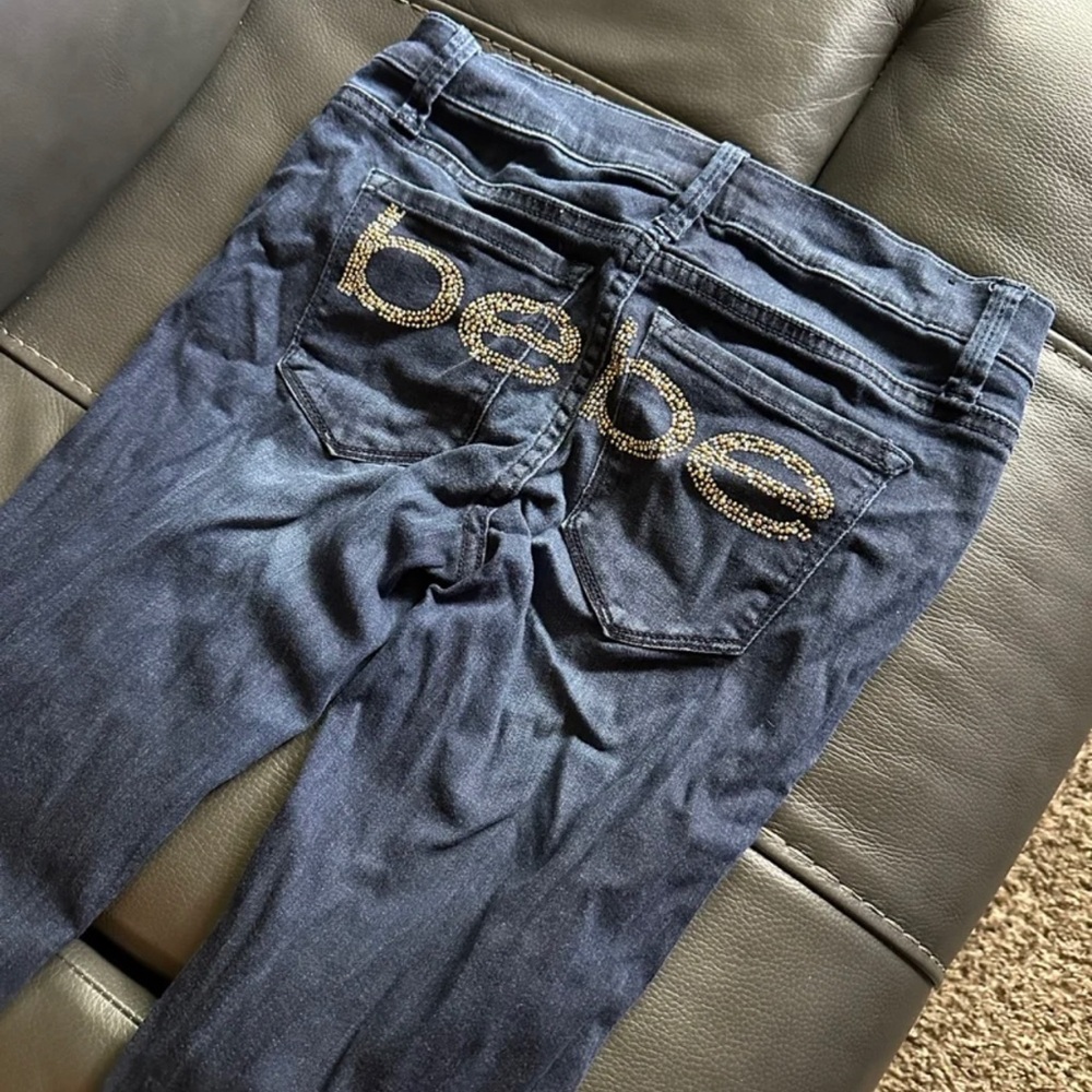 BEBE BLUE JEANS SIZE 25 MADE IN CHINA RUNSS VERY SMALL USED**